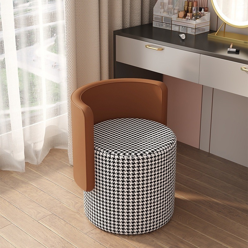 プレミアムメイクアップスツールマスターベッドルームドレッシン - Beauty Makeup Chair のレビューと価格