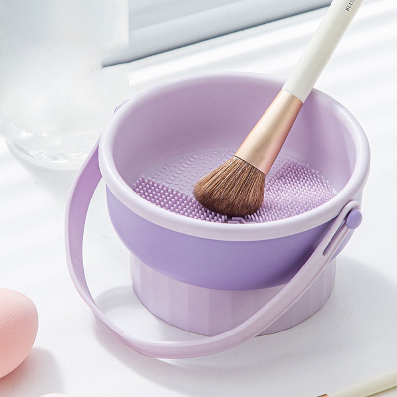 シリコン製メイクブラシ洗浄ボール、乾燥機付きビューティーエッ - Beauty Makeup Egg のレビューと価格