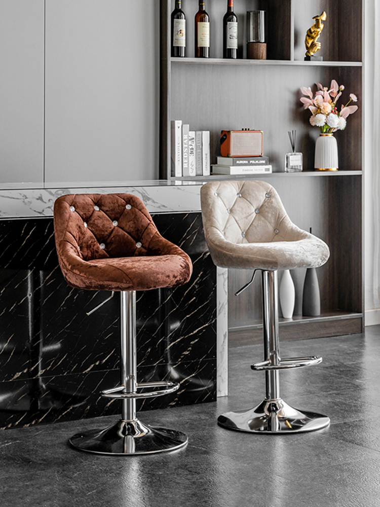 ヨーロピアンスタイルのバーチェア、ベルベットバースツール、昇 - Beauty Makeup Chair のレビューと価格
